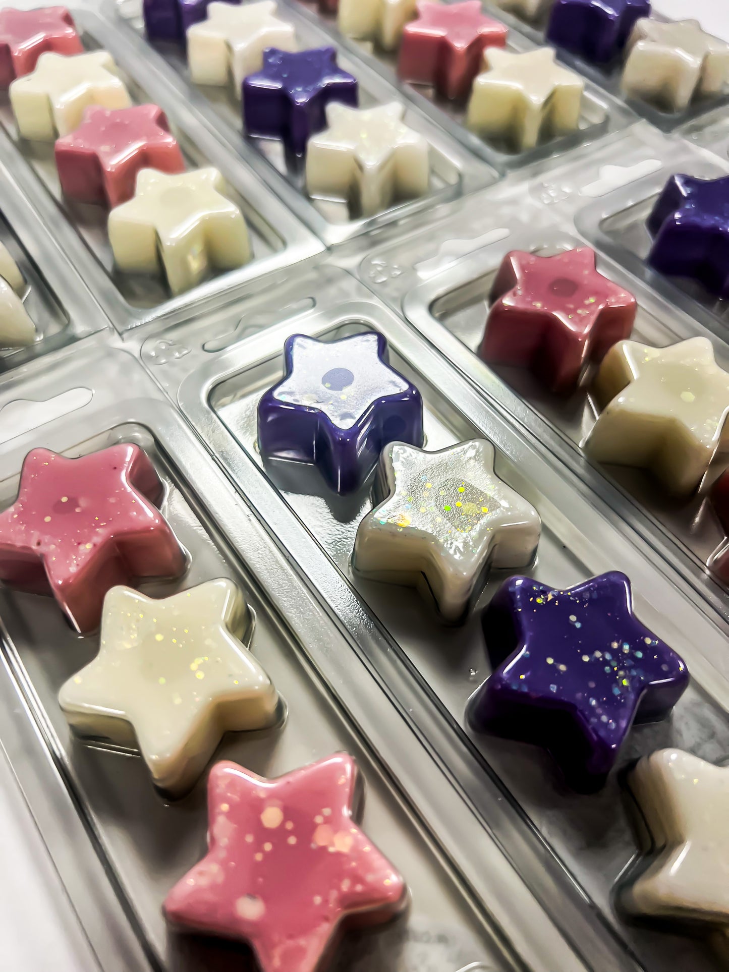 SIGNATURE STAR CLAMSHELLS