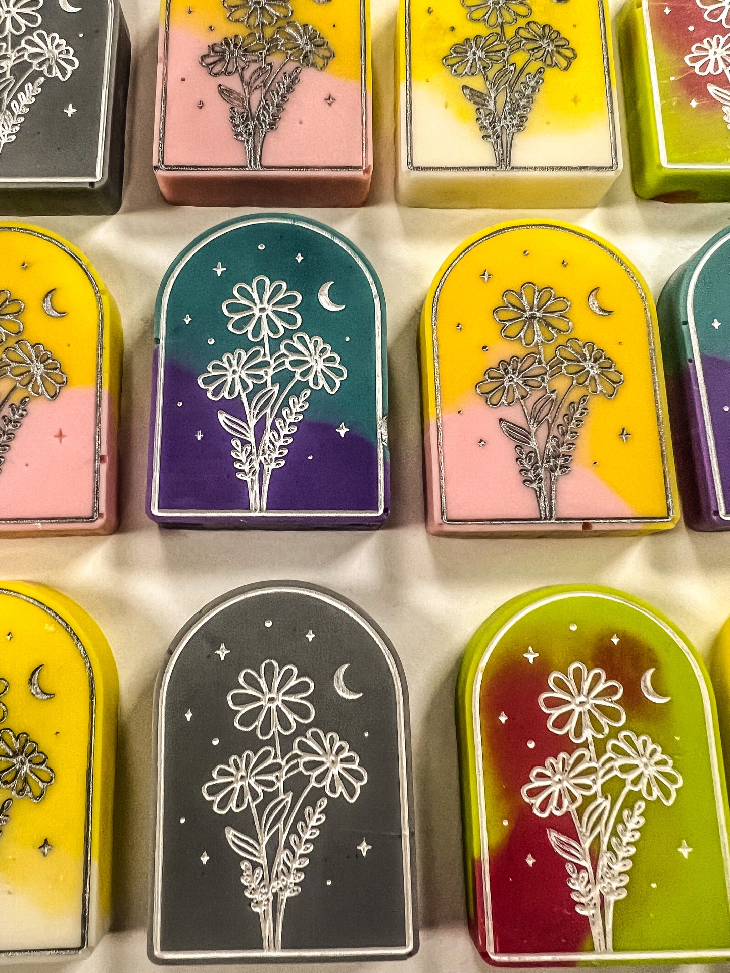 MOON FLOWERS WAX MELTS